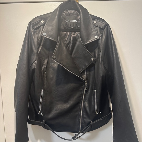 Vegan Leather Jacket Plus Size - Picture 4 of 6